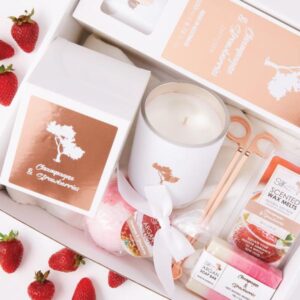 LUXE DAY SPA COLLECTION HAMPER COLLECTION – CHAMPAGNE & STRAWBERRIES